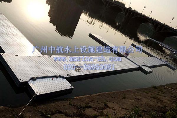 水上平臺 龍舟平臺 廣州中航水上設施建造有限公司